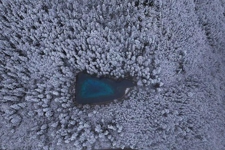 Five-Color Pool Jiuzhaigou overview